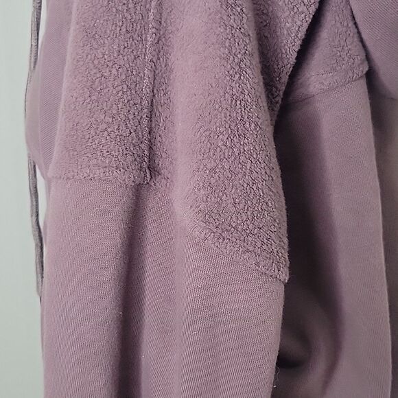 GRADE & GATHER Brown Cropped Fleece Hoodie Size Medium - Picture 4 of 7